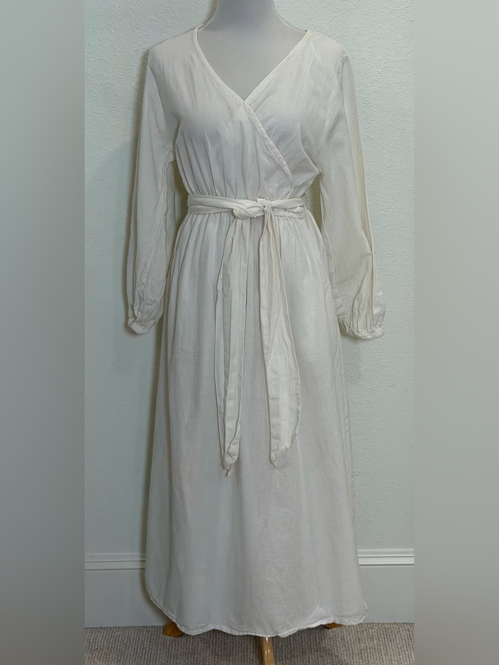 World Market Linen Blend Wrap Maxi Dress S/M Ivory Long Sleeves Small / Medium